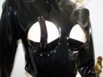 Bild zum Artikel: Latextop Nieten Verziert mit langen Ärmeln SchwarzGröße M